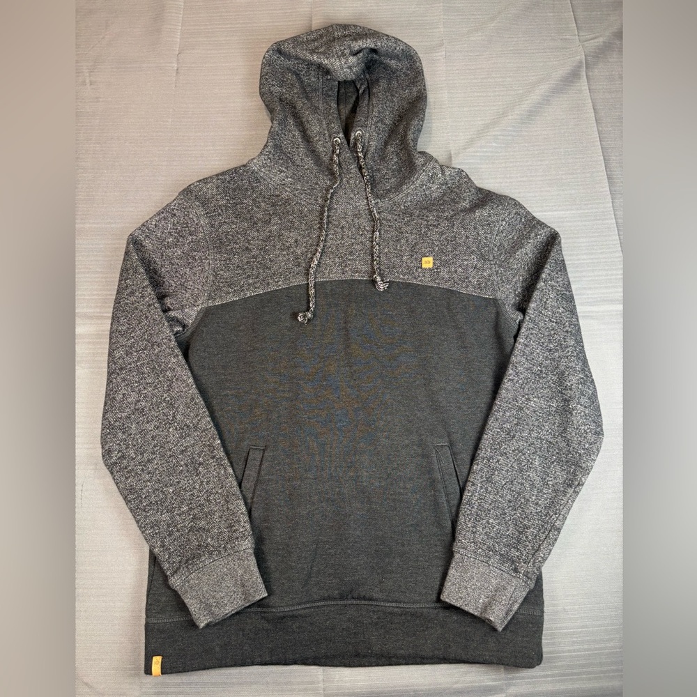 Tentree Colorblock Pullover Hoodie Men’s Medium Sustainable Fleece Sweater